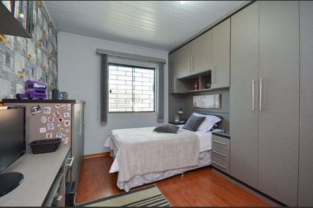 27_photo/94dcfdd9b5.12917f666bbf568e-ATLAS-4055e16a-538d-475e-997c-63faebadeeb2.jpg de casa à venda com 4 quartos, 270m² em Campo de Santana, Curitiba