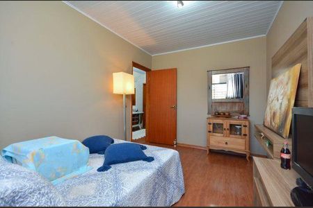 2_photo/94dcfdd9b5.12917f666bbf568e-ATLAS-dc0f1fcc-3d2a-45e1-acc2-70fcbf27a77a.jpg de casa à venda com 4 quartos, 270m² em Campo de Santana, Curitiba