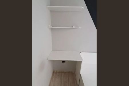 14_photo/94dcfdd9e3.46ae6cbe0761d4fa-ATLAS-88e02c0a-dc14-4e85-85ef-1a478797b9e7.jpg de casa à venda com 3 quartos, 87m² em Campo de Santana, Curitiba