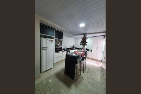 3_photo/94dcfdd9e3.46ae6cbe0761d4fa-ATLAS-b9efeb10-7fae-49e2-b5f3-cfd68b48e0ea.jpg de casa à venda com 3 quartos, 87m² em Campo de Santana, Curitiba