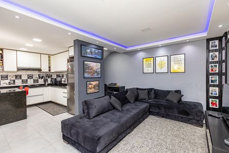 7_photo/94dcfdd9ed.859d3ea7f11d789b-ATLAS-54f0b436-9eef-46d5-bed7-bc9b40804cd0.jpg de casa à venda com 3 quartos, 120m² em Campo de Santana, Curitiba