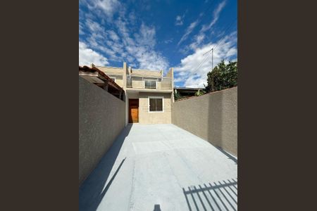 8_photo/94dcfddc05.ebbd8bc3dc39b939-ATLAS-c26d8a35-6e8f-4740-a74b-295ee999b076.jpg de casa à venda com 3 quartos, 60m² em Campo de Santana, Curitiba