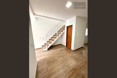 1_photo/94dcfddc07.2e140572c26e7dc0-ATLAS-7eee9e38-c568-4ed8-ab13-ca2ddea88566.jpg de casa à venda com 3 quartos, 60m² em Campo de Santana, Curitiba