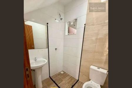 10_photo/94dcfddc07.2e140572c26e7dc0-ATLAS-8ffcab4f-001c-4c87-be60-5f195de46a74.jpg de casa à venda com 3 quartos, 60m² em Campo de Santana, Curitiba