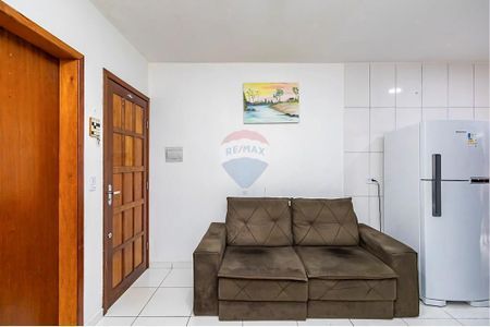 6_photo/94dcfddc97.014d739fb69e46b1-ATLAS-14fe90a9-28c6-46ec-80e6-4f4eb8c40e76.jpg de casa à venda com 2 quartos, 45m² em Campo de Santana, Curitiba