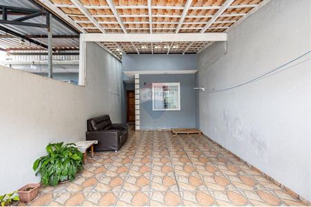 25_photo/94dcfddc97.014d739fb69e46b1-ATLAS-3df93ea4-907c-4aae-ab60-9dae6879b153.jpg de casa à venda com 2 quartos, 45m² em Campo de Santana, Curitiba