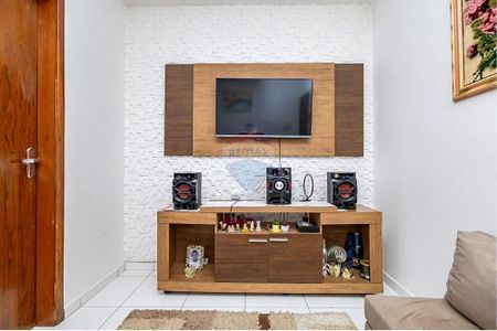 3_photo/94dcfddc97.014d739fb69e46b1-ATLAS-7283cc3b-642e-401b-97e8-e8adf27a5543.jpg de casa à venda com 2 quartos, 45m² em Campo de Santana, Curitiba