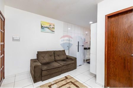 7_photo/94dcfddc97.014d739fb69e46b1-ATLAS-d1507e35-3ca8-46b0-b73d-8189cc15270e.jpg de casa à venda com 2 quartos, 45m² em Campo de Santana, Curitiba