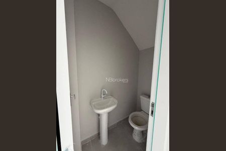 7_photo/94dcfdded5.be31b5bde481aac2-ATLAS-663495de-9206-447c-9d3d-01d4e15d1d4e.jpg de casa à venda com 3 quartos, 73m² em Campo de Santana, Curitiba