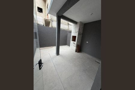 5_photo/94dcfdded5.be31b5bde481aac2-ATLAS-89790691-62e0-491b-b707-cebd2055cf38.jpg de casa à venda com 3 quartos, 73m² em Campo de Santana, Curitiba