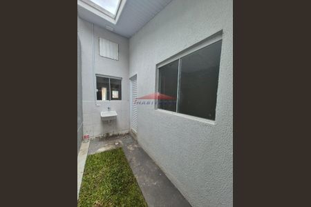 3_photo/94dcfddedb.d83f6bba92732ca4-ATLAS-2d671a64-967a-4e08-8cc5-b42fe206a558.jpg de casa à venda com 2 quartos, 39m² em Campo de Santana, Curitiba