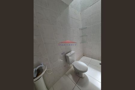 4_photo/94dcfddedb.d83f6bba92732ca4-ATLAS-48a282e6-12f6-4825-9e80-120f80baa5dc.jpg de casa à venda com 2 quartos, 39m² em Campo de Santana, Curitiba