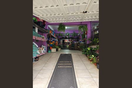 11_photo/94dcfddee1.e5738af151fe1e55-ATLAS-7a8be47a-3bc0-434e-b70c-379d2fb1f461.jpg de casa à venda com 3 quartos, 174m² em Campo de Santana, Curitiba