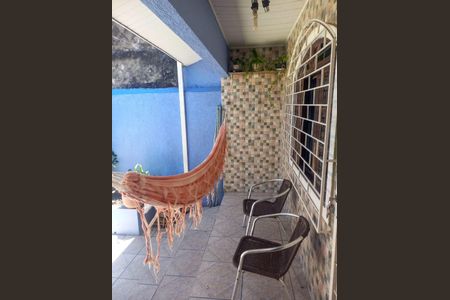 3_photo/94dcfddf09.b60f5a7682bed42c-ATLAS-29ad8bdf-48c8-496b-a5ca-7ad0eb3618de.jpg de casa à venda com 3 quartos, 90m² em Campo de Santana, Curitiba