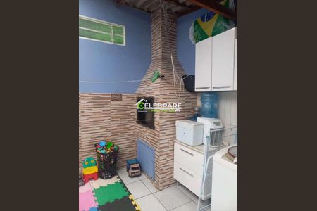 1_photo/94dcfddf0b.998e17c0ad9a15de-ATLAS-c8a6b41f-d885-4705-a43b-531ffb9c6ba0.jpg de casa à venda com 3 quartos, 96m² em Campo de Santana, Curitiba