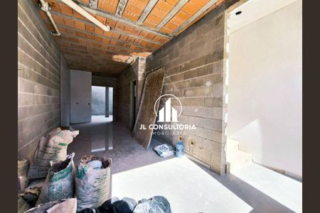 8_photo/94dcfddf41.07f29284d16cc936-ATLAS-331587e1-27a2-4e54-9879-070989f33897.jpg de casa à venda com 3 quartos, 80m² em Campo de Santana, Curitiba