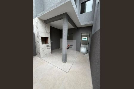 4_photo/94dcfddf53.2f15d505e37c7ac5-ATLAS-41ba6929-2857-4e2c-9a61-d8314f106f23.jpg de casa à venda com 3 quartos, 60m² em Campo de Santana, Curitiba