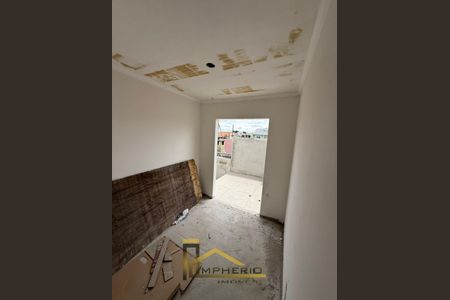 16_photo/94dcfddf5b.184fdcab1decce0f-ATLAS-b4d0a61d-33f4-4a8c-8565-c180fa8e6762.jpg de casa à venda com 3 quartos, 80m² em Campo de Santana, Curitiba