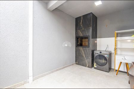 23_photo/94dcfe7061.3e48d1dcbe2361c1-ATLAS-e553858f-7d67-4459-b3b0-bc15a934ba96.jpg de casa à venda com 3 quartos, 58m² em Campo de Santana, Curitiba