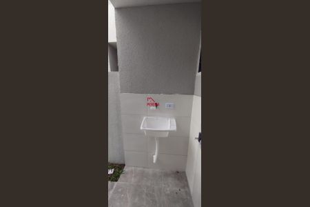 46_photo/94dcfe708f.e6338b441424abe5-ATLAS-2c2987a8-dd9e-4f0d-a84a-c084d846e441.jpg de casa à venda com 3 quartos, 50m² em Campo de Santana, Curitiba