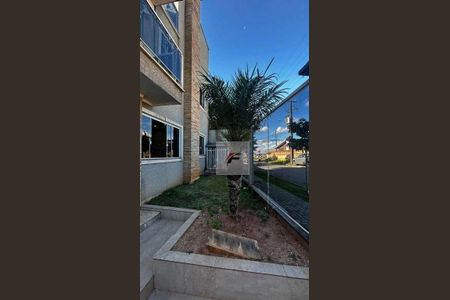 5_photo/94dcfe709b.2f15d505e37c7ac5-ATLAS-ea2583bd-3fed-4ca3-94de-00f941ef983c.jpg de casa à venda com 4 quartos, 350m² em Campo de Santana, Curitiba