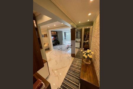 18_photo/94dcfe709b.2f15d505e37c7ac5-ATLAS-ece5251a-0dbd-42fa-969d-acd18b735eca.jpg de casa à venda com 4 quartos, 350m² em Campo de Santana, Curitiba