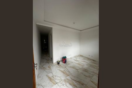 3_photo/94dcfe70e1.72f38772c60cc7a0-ATLAS-7785567d-9102-4dff-aa7a-8c51ee8abfb4.jpg de casa à venda com 2 quartos, 47m² em Campo de Santana, Curitiba