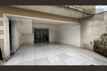 8_photo/94dcfe7563.b85004ad9782a129-ATLAS-a87d5d6e-881e-470e-b49c-a3c9f5a8c9cf.jpg de casa à venda com 4 quartos, 120m² em Campo de Santana, Curitiba