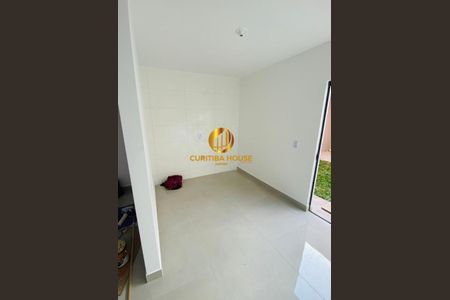 6_photo/94dcfe75e9.732b7fd8aaa5f07d-ATLAS-e329d149-9177-465f-8814-480e75c25a82.jpg de casa à venda com 2 quartos, 75m² em Campo de Santana, Curitiba