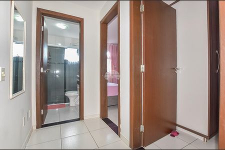 2_photo/94dcfe7623.c6b8d8ccc2555c1d-ATLAS-12e65ae0-e971-44f1-aa38-4d66d8c22c68.jpg de casa à venda com 2 quartos, 72m² em Campo de Santana, Curitiba