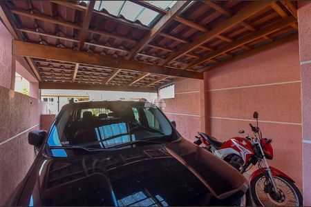 10_photo/94dcfe7623.c6b8d8ccc2555c1d-ATLAS-3ae40c0f-77d3-4ed2-b217-69ae5a794b66.jpg de casa à venda com 2 quartos, 72m² em Campo de Santana, Curitiba