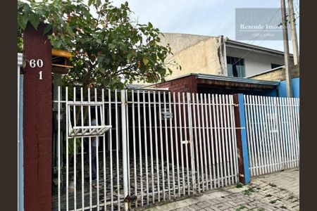 3_photo/94dcfe76c5.dceb57456d5519b9-ATLAS-7d2b5d7c-e546-4496-b798-69d4df4a4bbd.jpg de casa à venda com 2 quartos, 60m² em Campo de Santana, Curitiba