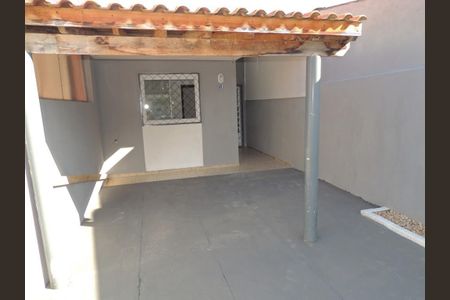 3_photo/94dcfe7709.6df6096f81713499-ATLAS-1811e4b6-e049-479d-bc14-4eed7ed5173a.jpg de casa para alugar com 2 quartos, 47m² em Campo de Santana, Curitiba