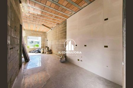 9_photo/94dcfe77ad.42e6edcb8394660c-ATLAS-59ca1156-78ef-471c-8406-3f4dda11dc21.jpg de casa à venda com 3 quartos, 80m² em Campo de Santana, Curitiba