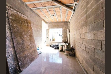 11_photo/94dcfe77ad.42e6edcb8394660c-ATLAS-8869cf0f-c208-430e-9bee-7eced4111e7d.jpg de casa à venda com 3 quartos, 80m² em Campo de Santana, Curitiba