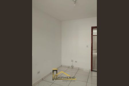 17_photo/94dcfe77df.081c2bc358cf1cab-ATLAS-bd3e7677-7e07-4dfc-837f-dc8a3d8e6779.jpg de casa à venda com 2 quartos, 40m² em Campo de Santana, Curitiba