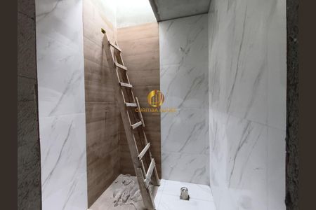 3_photo/94dcfe7907.fe96b63aec789ef1-ATLAS-23a079d9-7fed-4571-8d34-630a78a80a3f.jpg de casa à venda com 3 quartos, 92m² em Campo de Santana, Curitiba