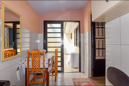 15_photo/94dcfe79e7.1061d8d006d8df0d-ATLAS-7ece43fe-7a5e-4b13-93ec-1dd83356d3bb.jpg de casa à venda com 2 quartos, 62m² em Campo de Santana, Curitiba