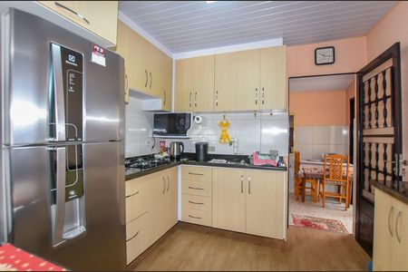 12_photo/94dcfe79e7.1061d8d006d8df0d-ATLAS-c84b30b3-e2be-47cc-b6ff-e18a838e4d57.jpg de casa à venda com 2 quartos, 62m² em Campo de Santana, Curitiba