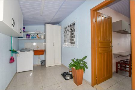 15_photo/94dcfe79e7.373a2bc4a4b9a006-ATLAS-d0eb5a8d-00e7-4ee7-a108-1d53fa840ff7.jpg de casa à venda com 2 quartos, 79m² em Campo de Santana, Curitiba