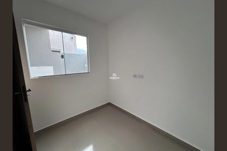 10_photo/94dcfe7a9b.b7c6d485fa579357-ATLAS-e1a57ff8-1723-4cb0-9d2c-5fb70b744193.jpg de casa à venda com 2 quartos, 35m² em Campo de Santana, Curitiba