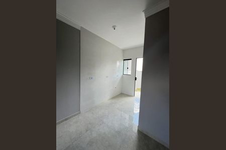 8_photo/94dcfe7b63.8ae1cb5ed2a1280b-ATLAS-bcc7dcaf-a781-4b9d-ad04-a914d13cf03c.jpg de casa à venda com 2 quartos, 42m² em Campo de Santana, Curitiba