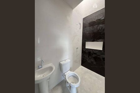 4_photo/94dcfe7b63.8ae1cb5ed2a1280b-ATLAS-e0229d0e-dd09-46ab-a97e-23ded9b07ae7.jpg de casa à venda com 2 quartos, 42m² em Campo de Santana, Curitiba