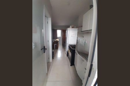 6_photo/94dcfe7cb1.e182d30f96765f76-ATLAS-2f709a15-5b4c-429b-93e9-ce4d80bbb3d7.jpg de casa à venda com 2 quartos, 41m² em Campo de Santana, Curitiba