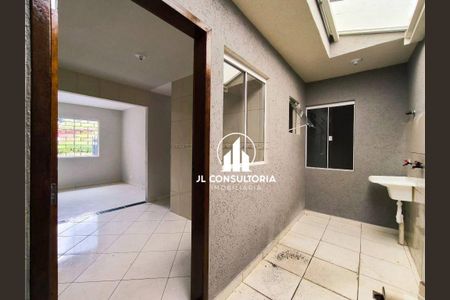 15_photo/94dcfe7db3.447f7f2be61765df-ATLAS-3bb0ba6e-23e5-44ac-84a2-20723c5f7c5c.jpg de casa à venda com 3 quartos, 48m² em Campo de Santana, Curitiba