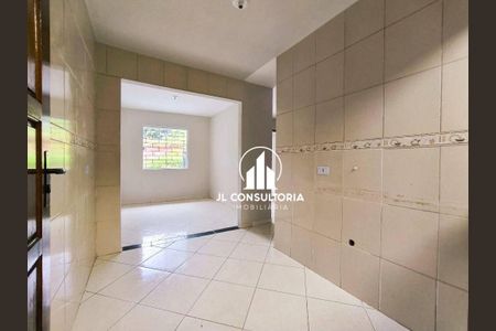 6_photo/94dcfe7db3.447f7f2be61765df-ATLAS-d673b7c6-d2af-42de-bc6e-684f95e1ca01.jpg de casa à venda com 3 quartos, 48m² em Campo de Santana, Curitiba