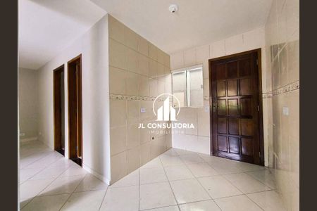 5_photo/94dcfe7db3.447f7f2be61765df-ATLAS-e8ef43be-3eb7-4365-a22f-2b0bb90d8761.jpg de casa à venda com 3 quartos, 48m² em Campo de Santana, Curitiba