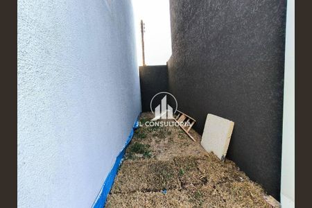 7_photo/94dcfe7e27.4e3cac520483f026-ATLAS-7fb91b6a-0fde-4dc2-a814-7f509f65262f.jpg de casa à venda com 3 quartos, 67m² em Campo de Santana, Curitiba