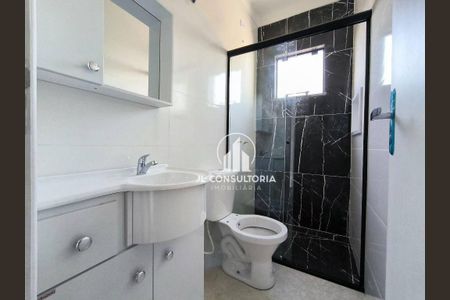 10_photo/94dcfe7e27.4e3cac520483f026-ATLAS-c0baa823-a95a-4ba6-a2a3-7d8300229e65.jpg de casa à venda com 3 quartos, 67m² em Campo de Santana, Curitiba