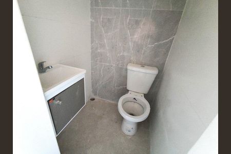 21_photo/94dcfe7e27.d3ece1e743a9a67c-ATLAS-5f6c5c68-b32d-4bbe-80d9-00e34eef7b3f.jpg de casa à venda com 3 quartos, 73m² em Campo de Santana, Curitiba